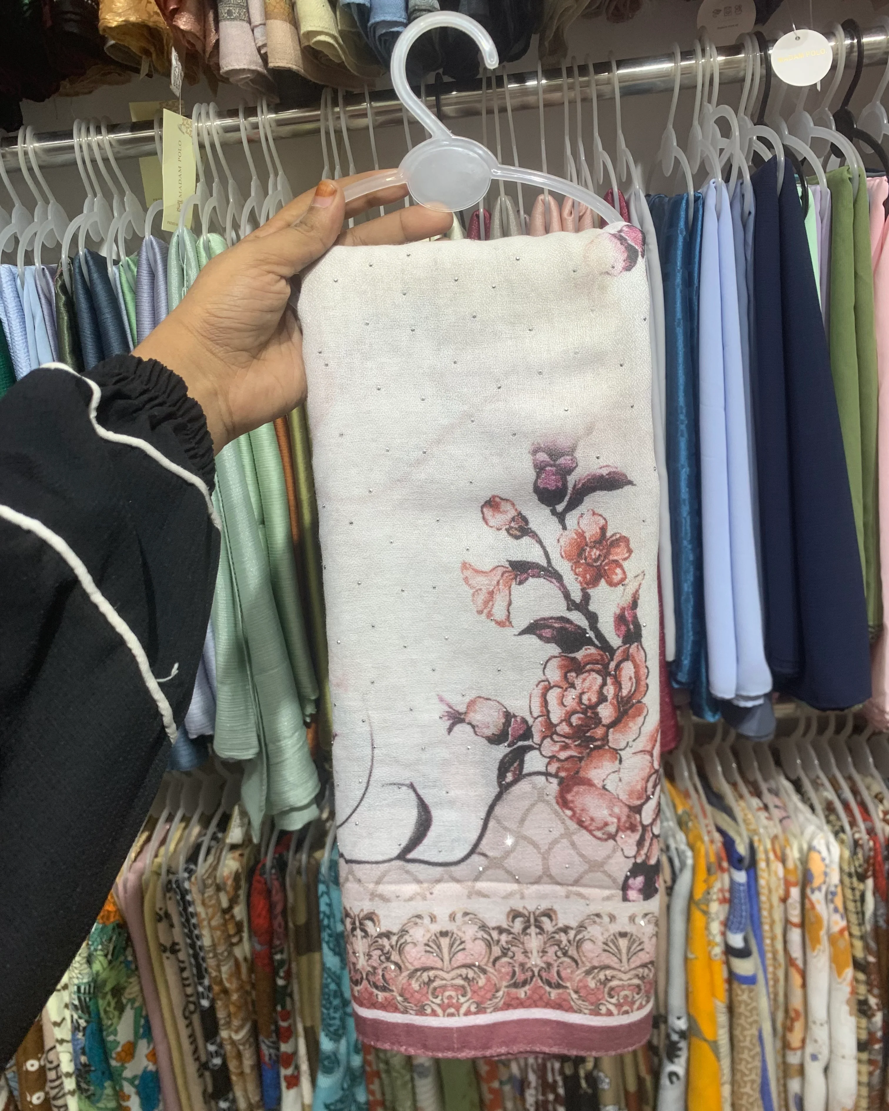 Exclusive Store collection - Image 3