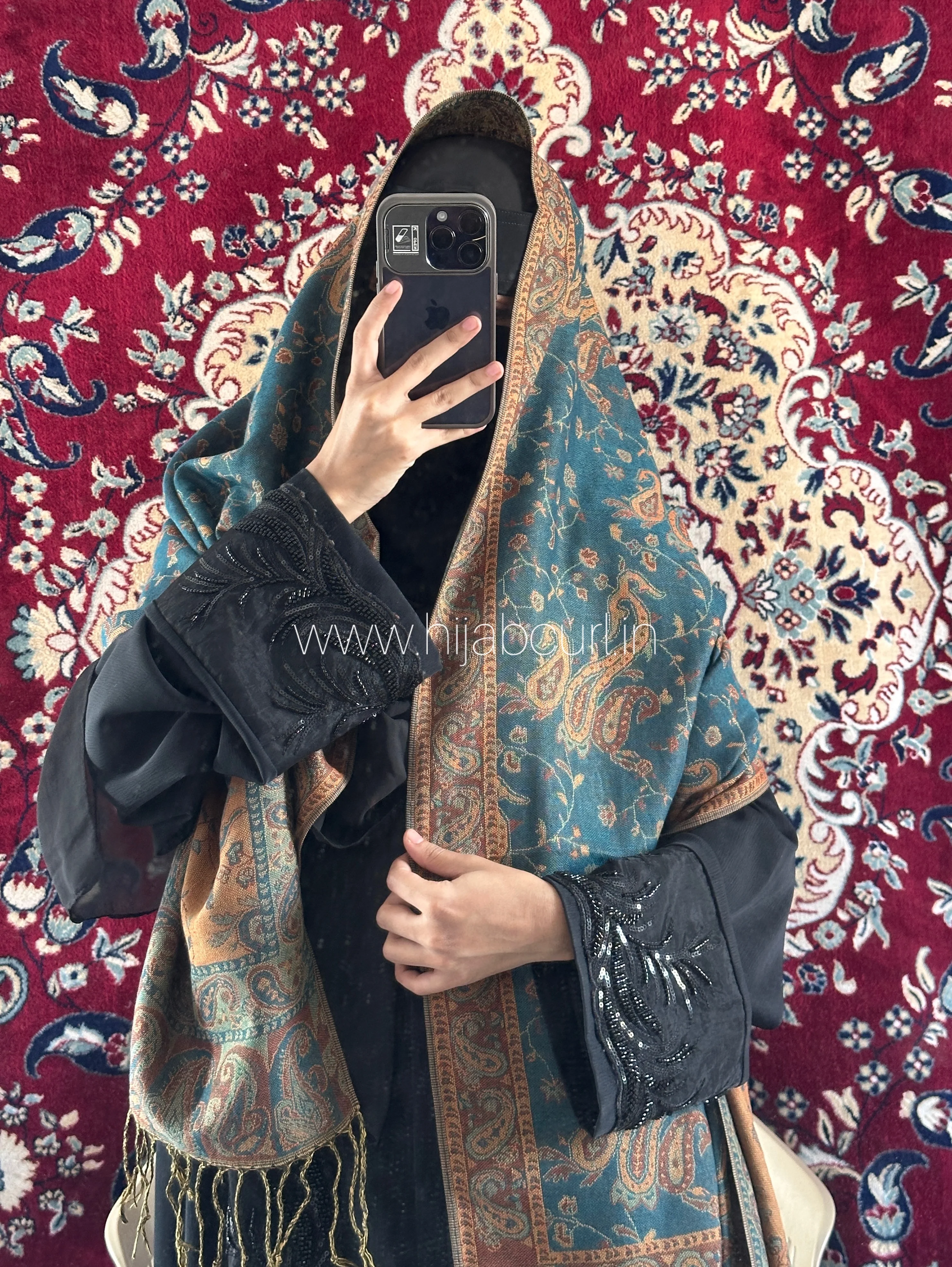 Luxury pashmina shawl