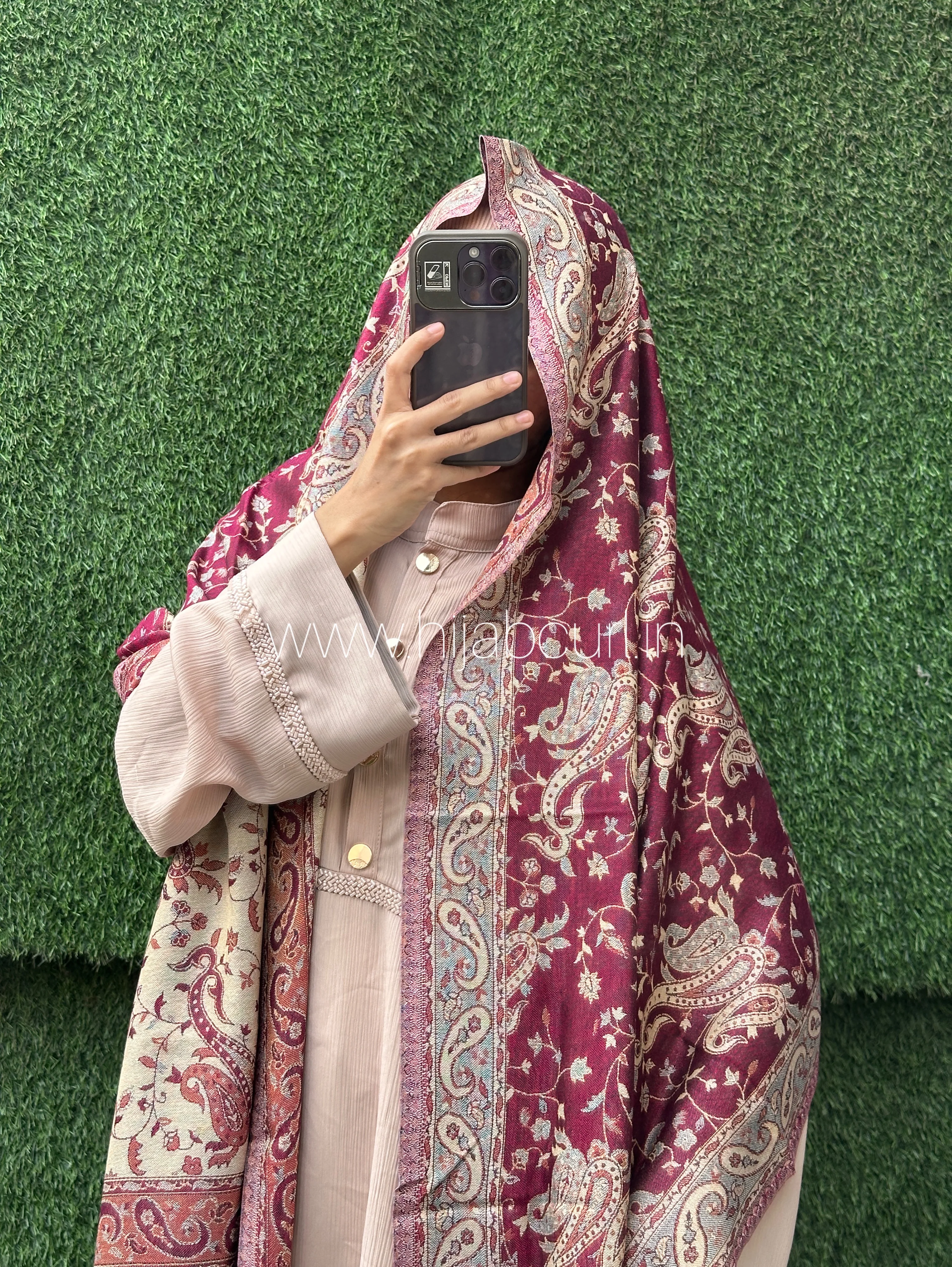 Luxury pashmina shawl