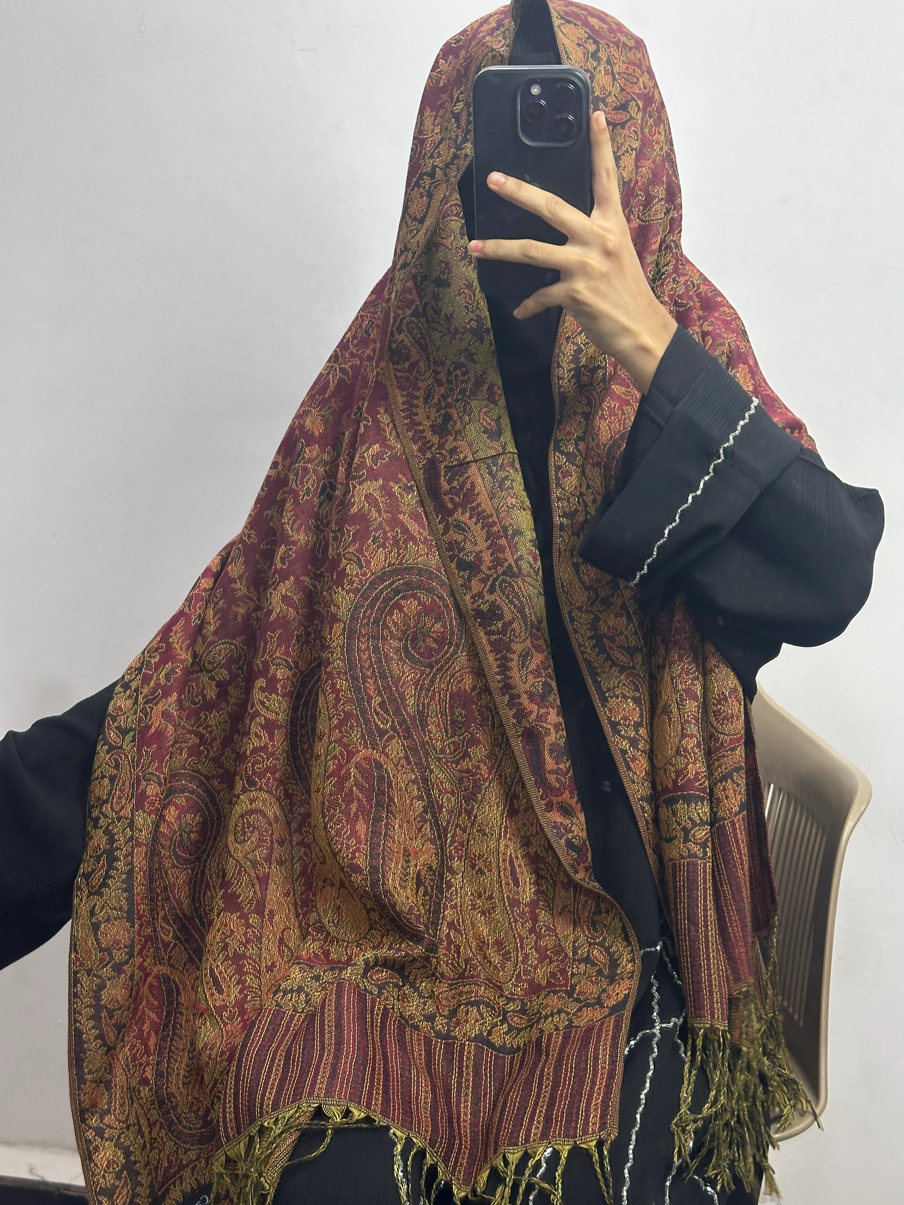 Luxury pashmina shawl