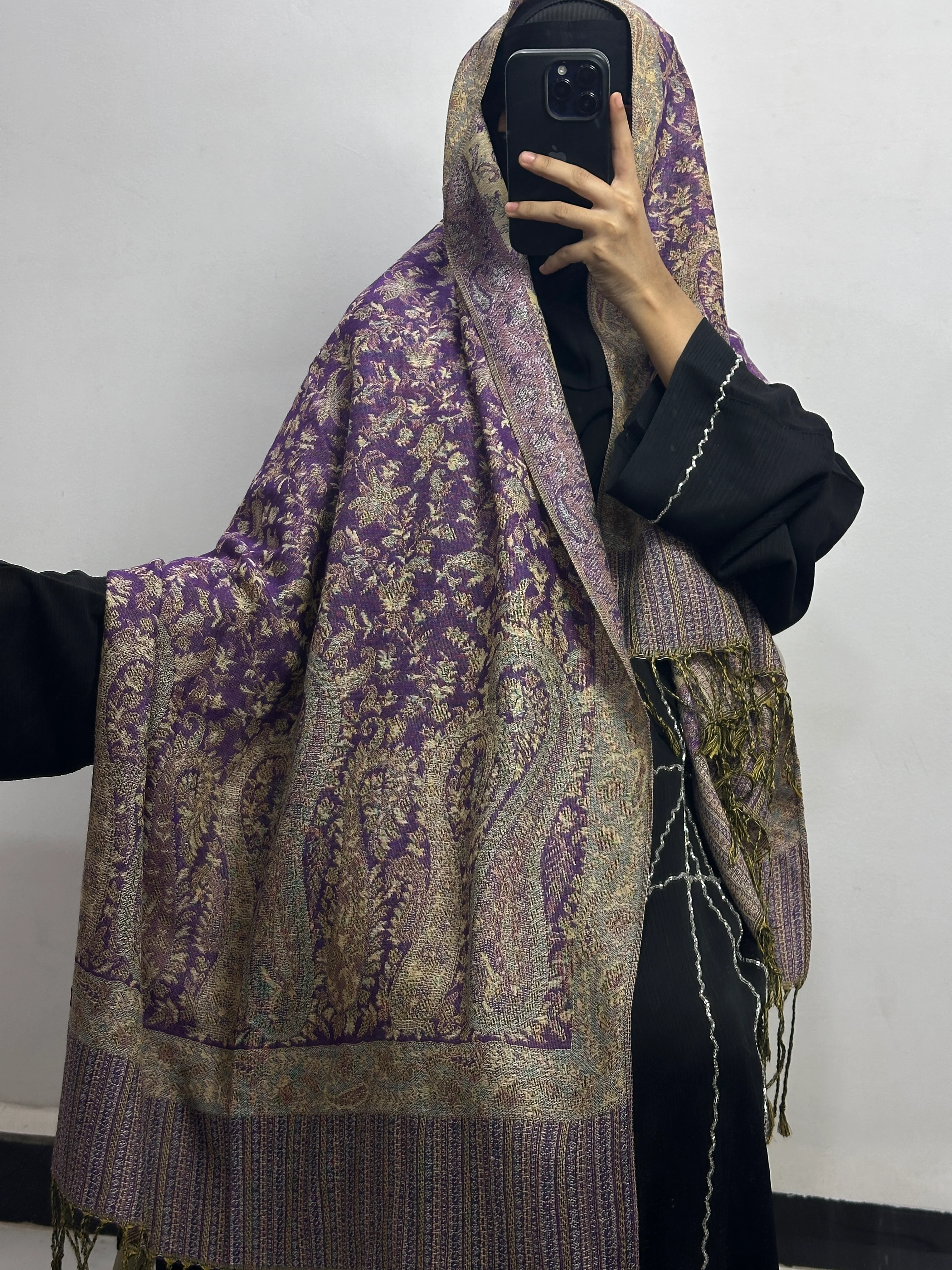 Luxury pashmina shawl