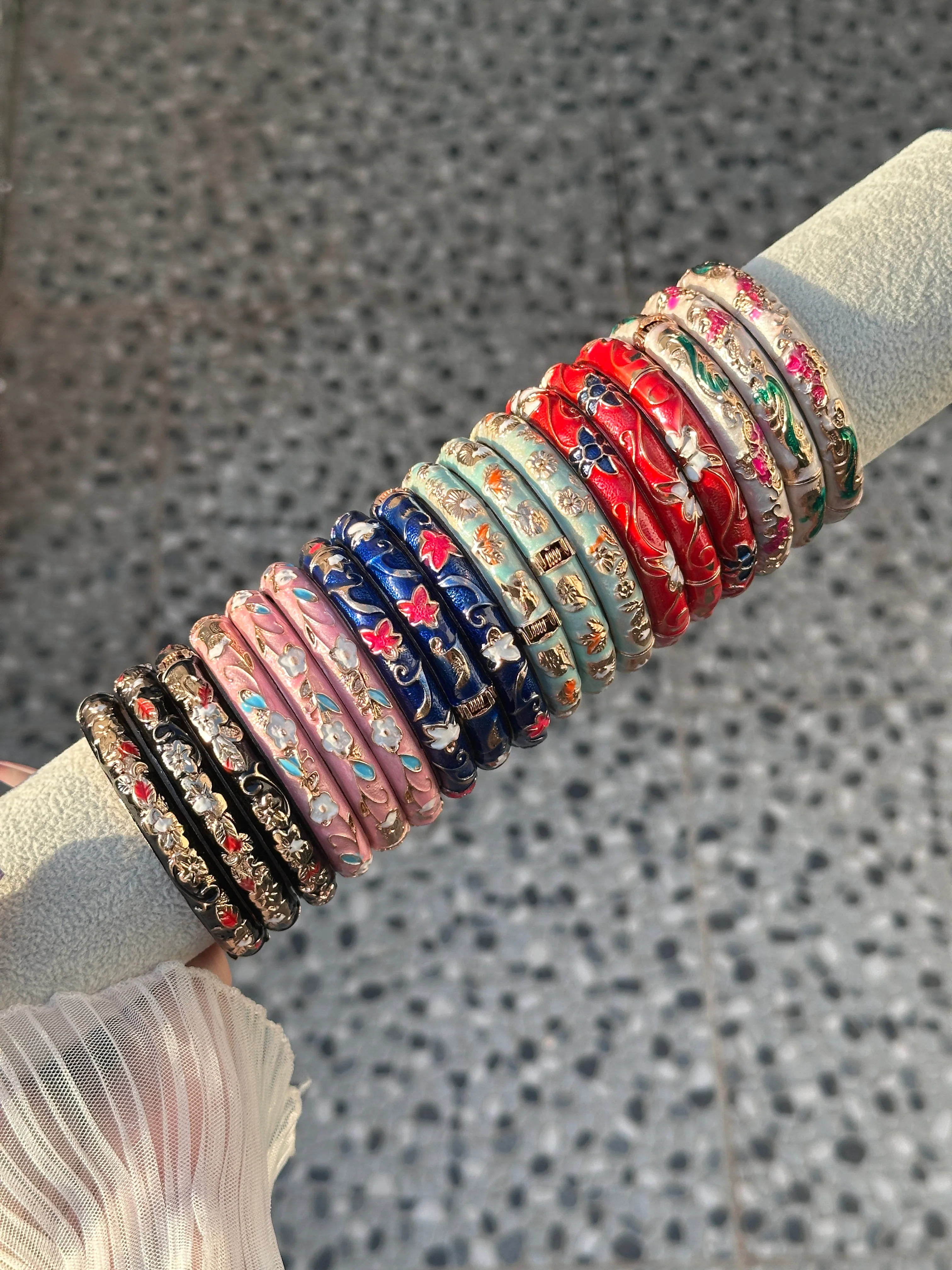 Meenakari bangle - Image 3