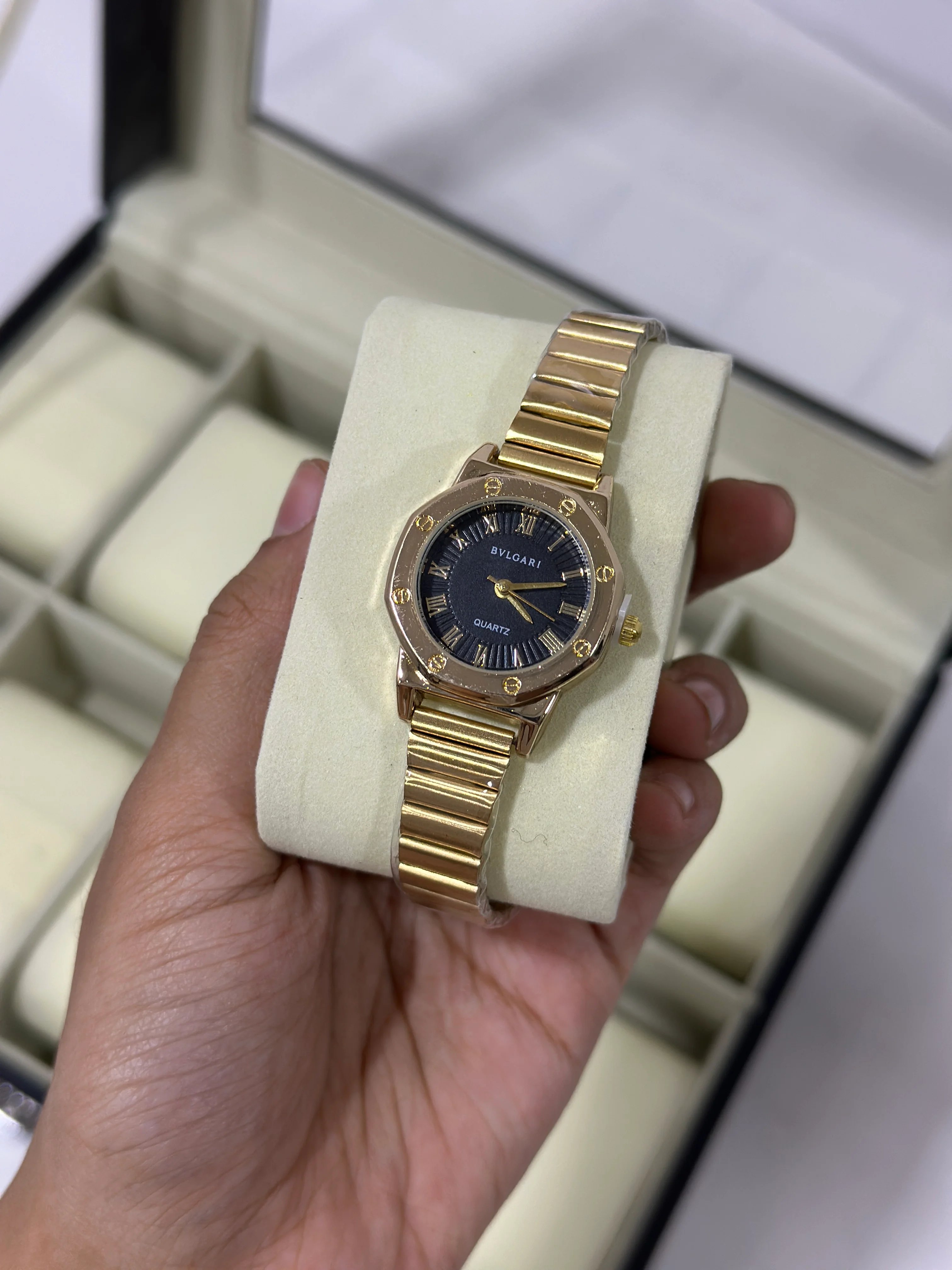 Premium anti tarnished watch