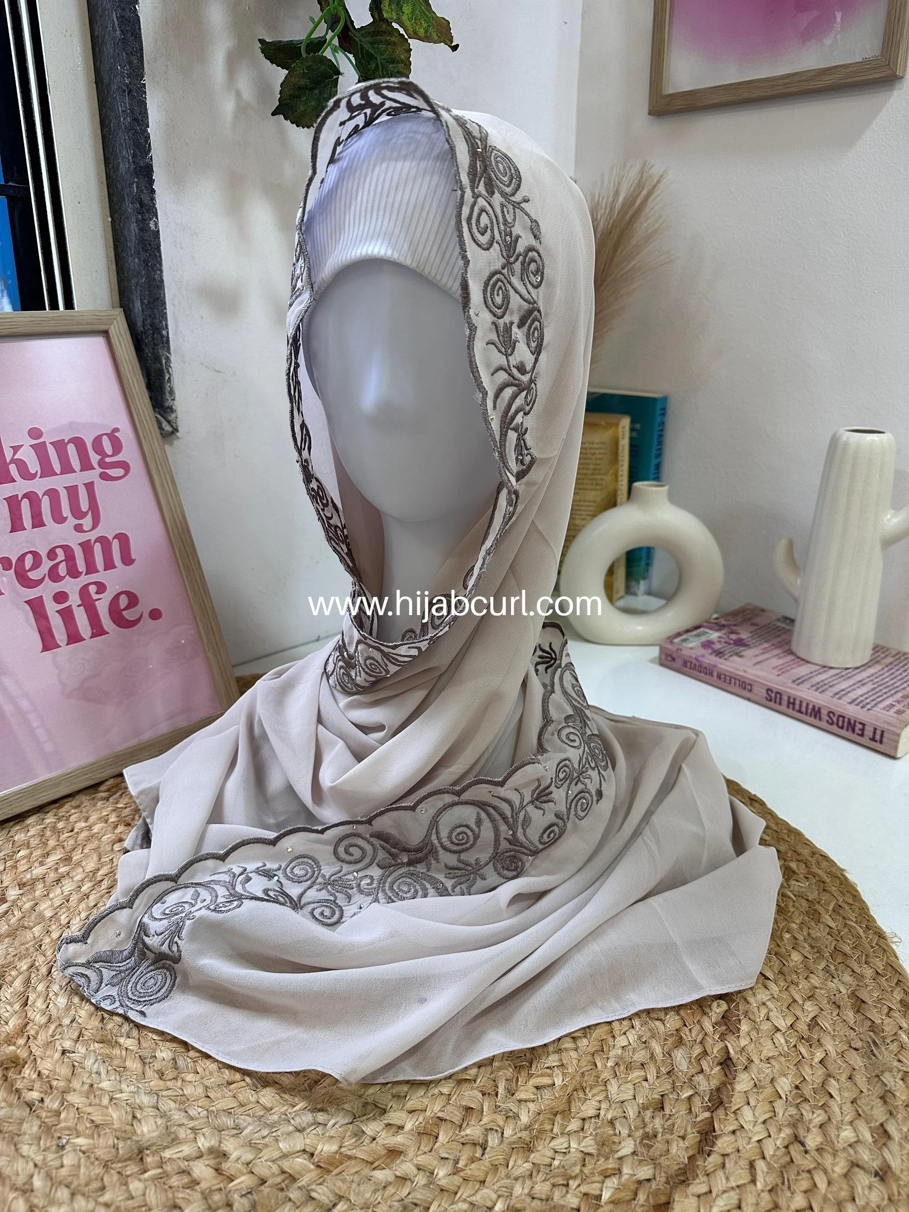 Premium Chiffon Embroidered Hijab - Image 7
