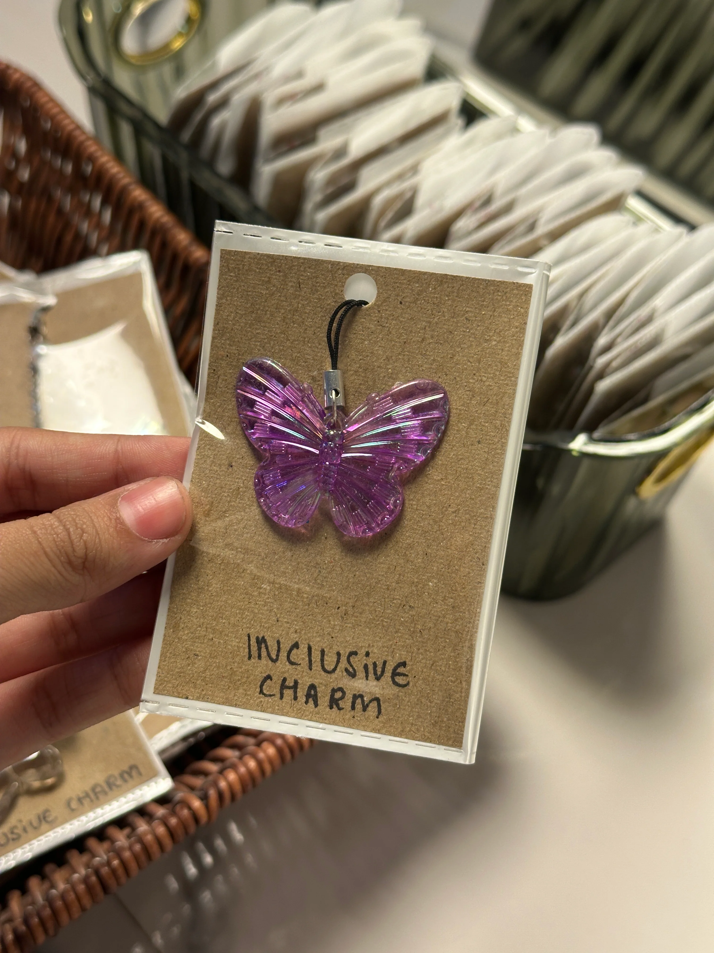 Small phone charm - Image 3
