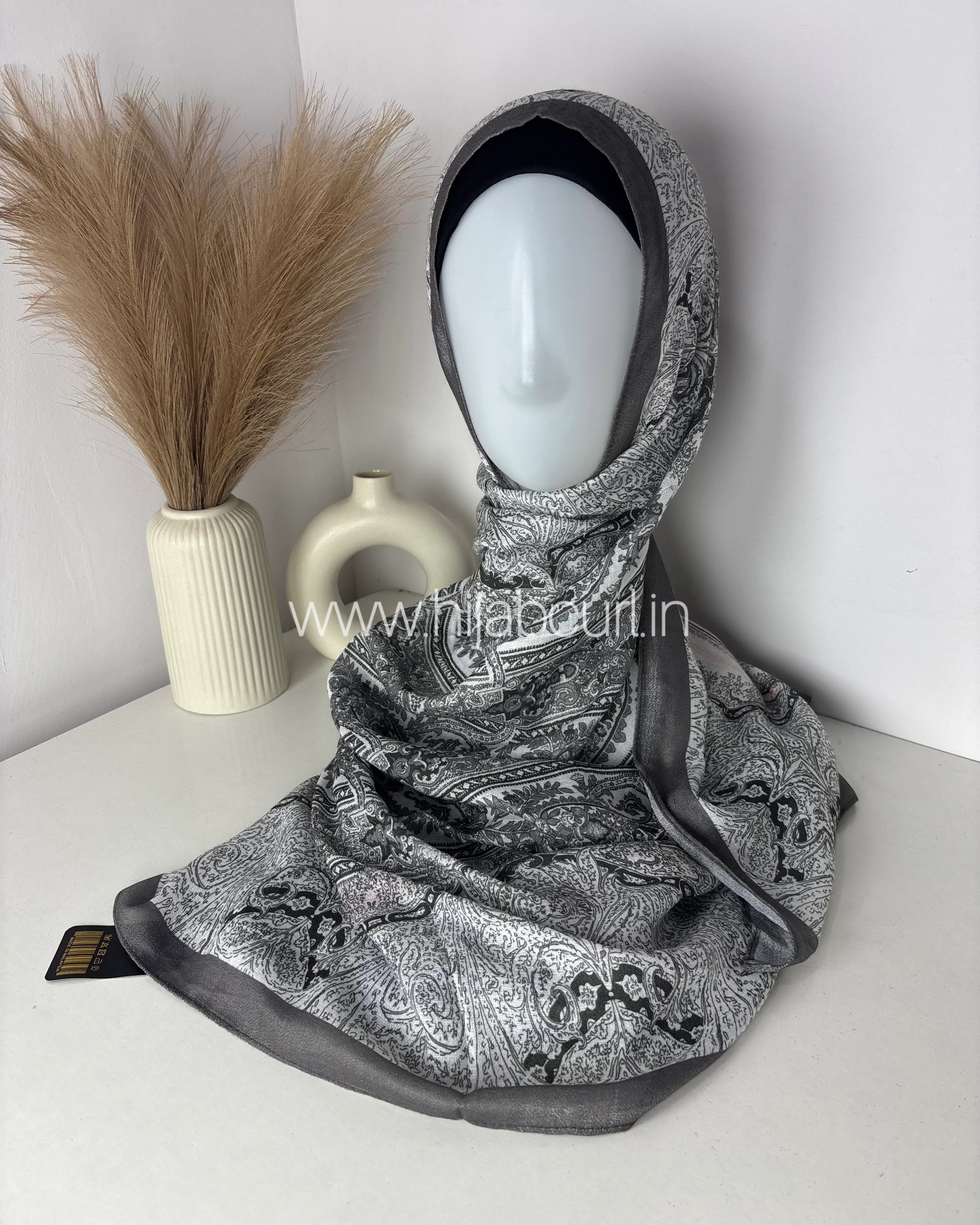 Viscose Pashmina Printed Scarf - Image 4